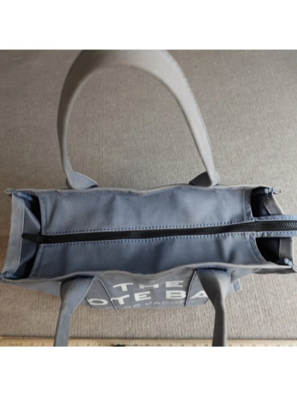 Marc Jacobs blue color